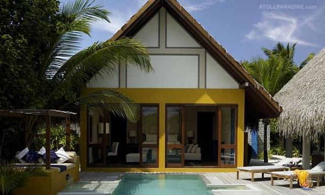 Отель Four Seasons Resort Maldives at Landaa Giraavaru 5*
