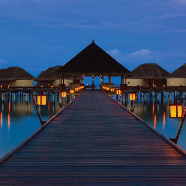 Отель Kanuhura Resort Maldives (ex.One and Only Kanuhura) 5*