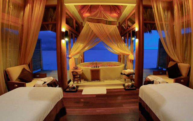 Отель Anantara Dhigu Resort & Spa Maldives 5*