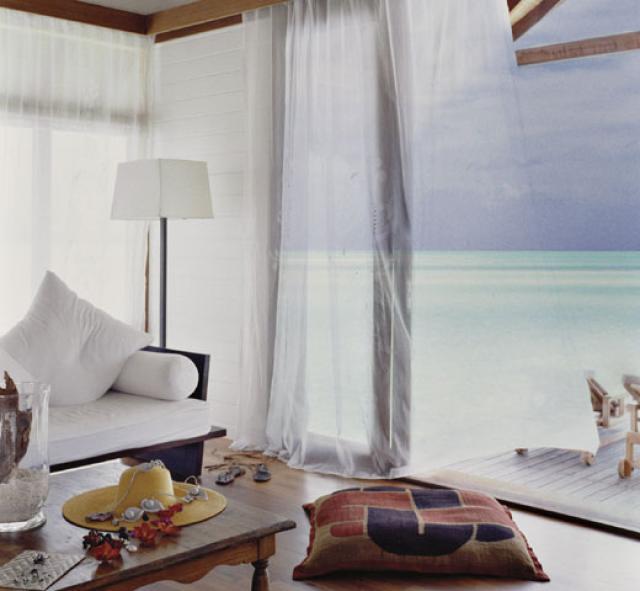 Один из лучших отелей Мальдив - Cocoa Island 5*