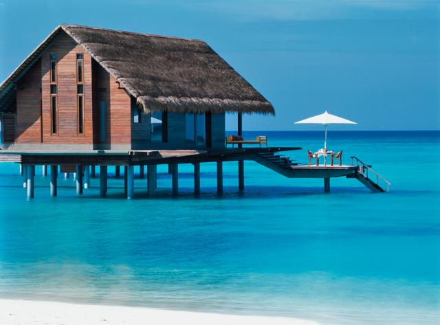 Самый дорогой отель на Мальдивах