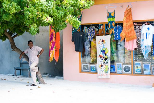 Шоппинг в магазинах Мальдив 
